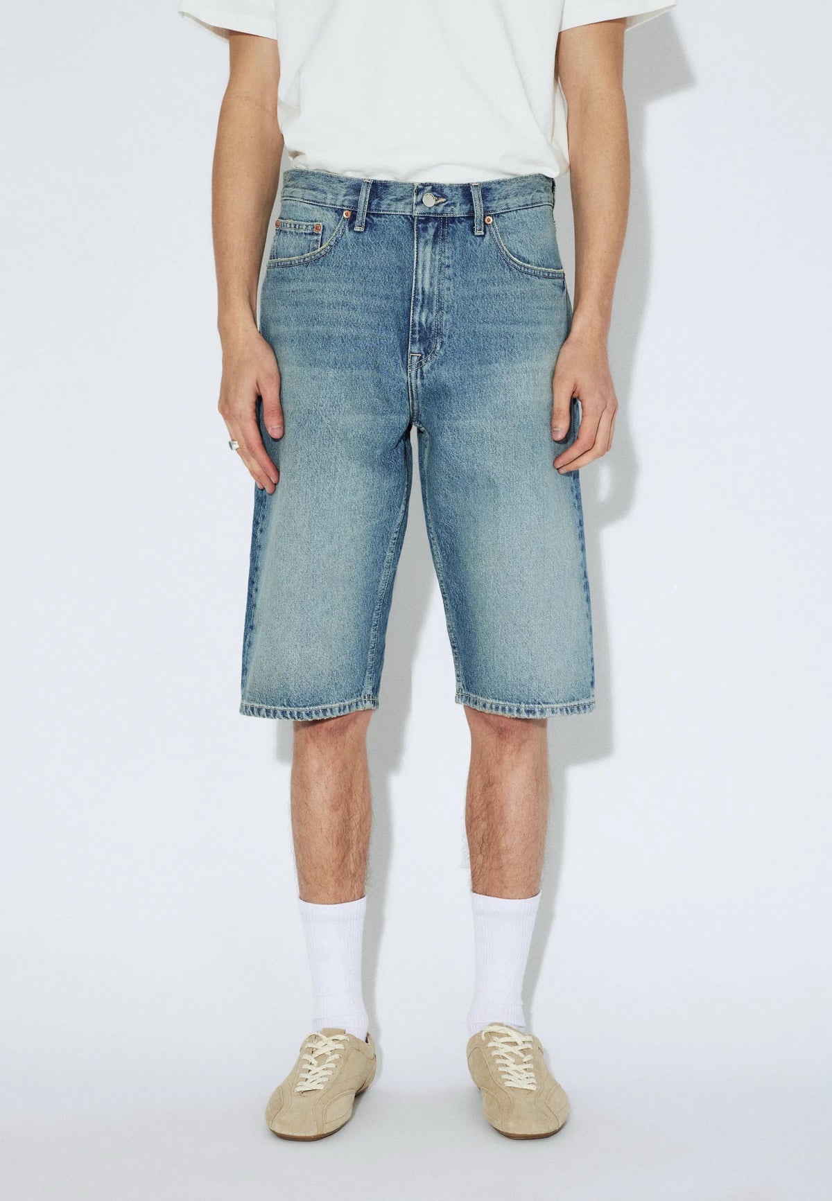 2110103M02_DrDenim_OmarShorts_DriftSkyUsed_Main_M3_1