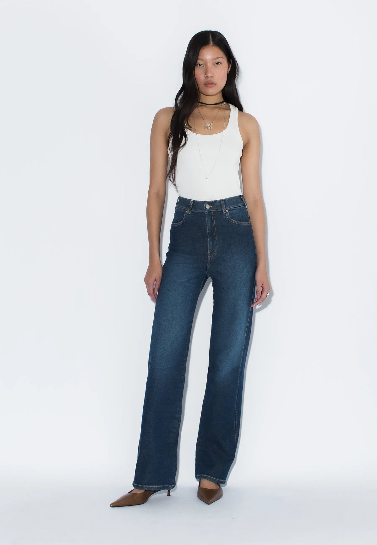 2130106U77_DrDenim_MoxyHighStraight_CapeDeepShade_Main_W1_1