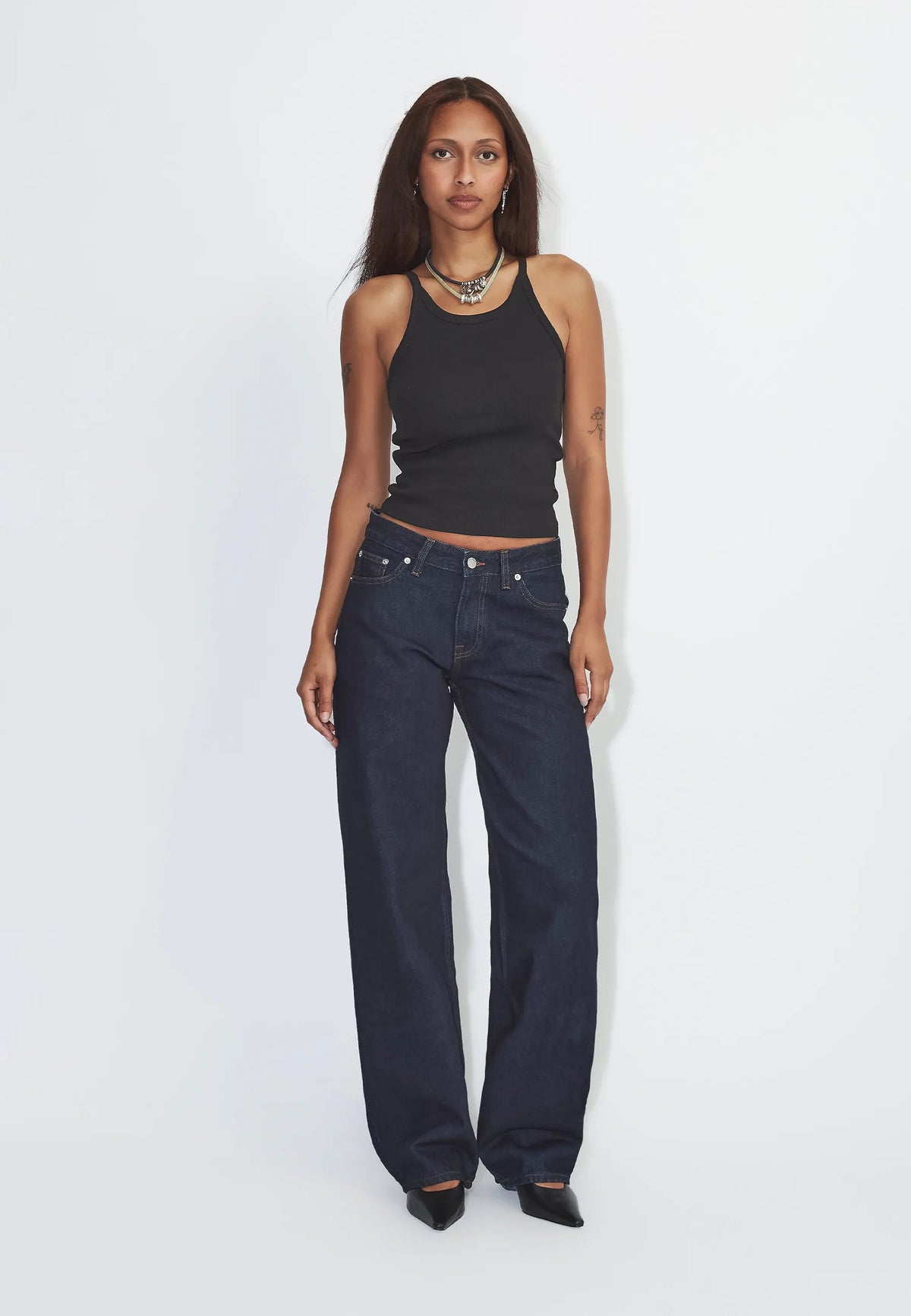 2310103K62_DrDenim_HillLowRelaxed_StreamRinse_Main_W1_2