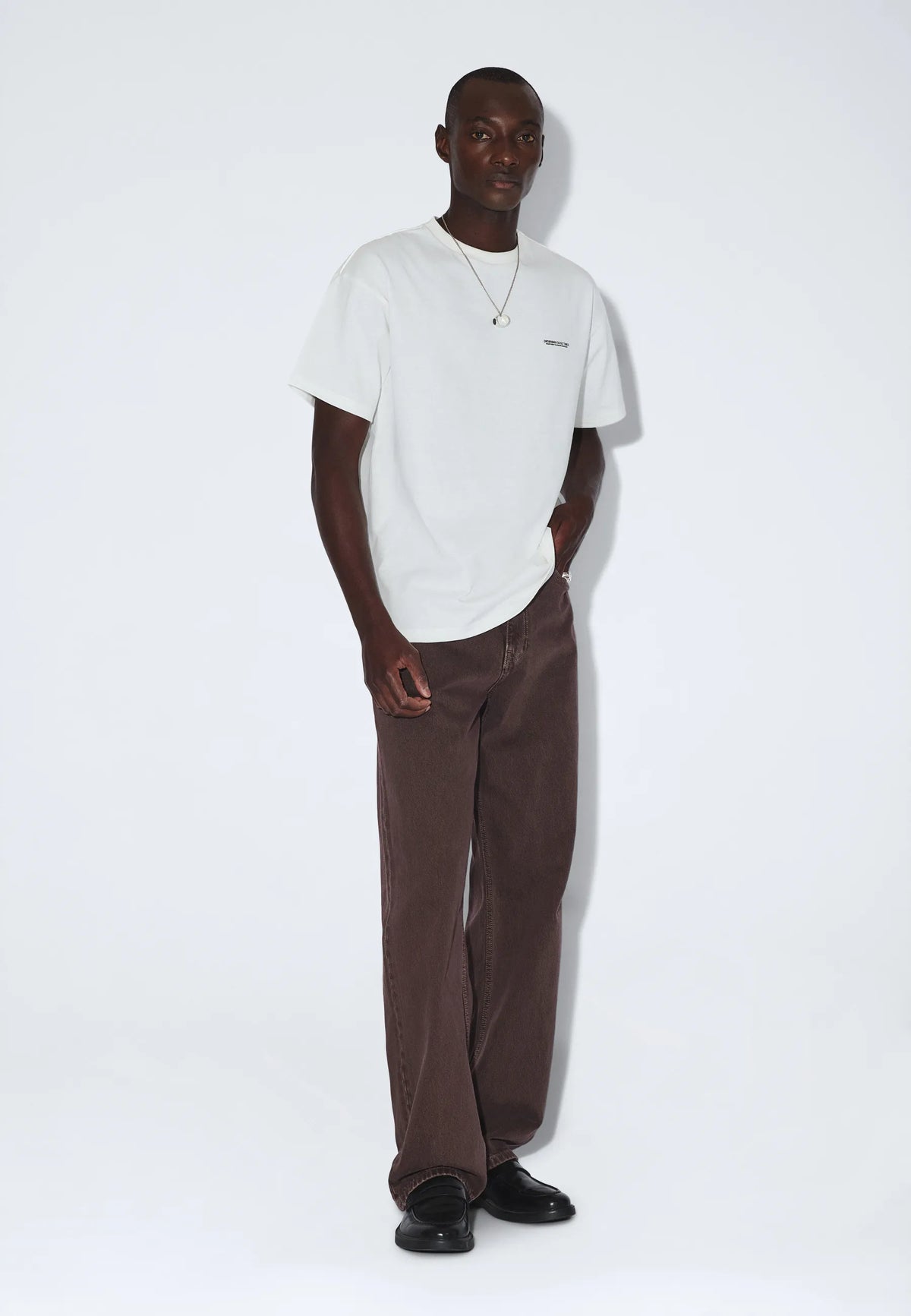 2411115BR6_DrDenim_TrooperTee_OffWhiteBloom_main_M1_2