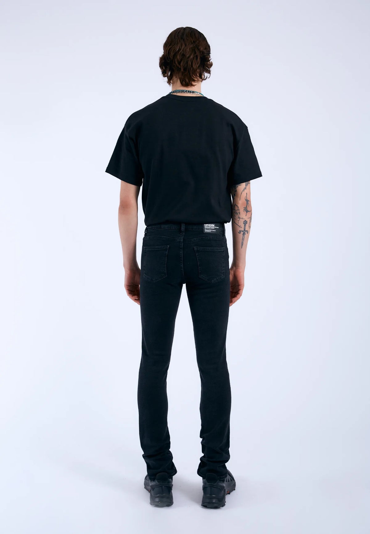2430102A99_3