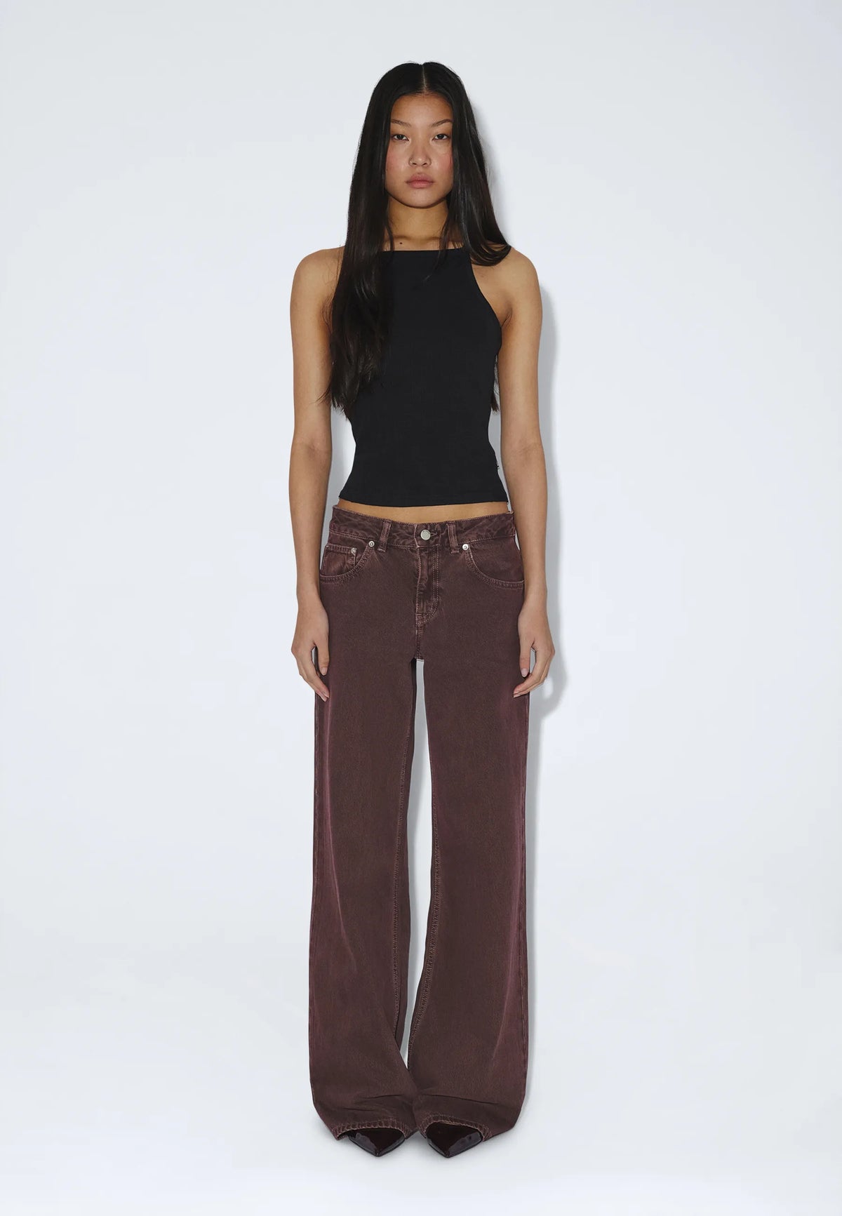 2510101U78_DrDenim_RhueLowWide_WashedAubergine_main_W1_1