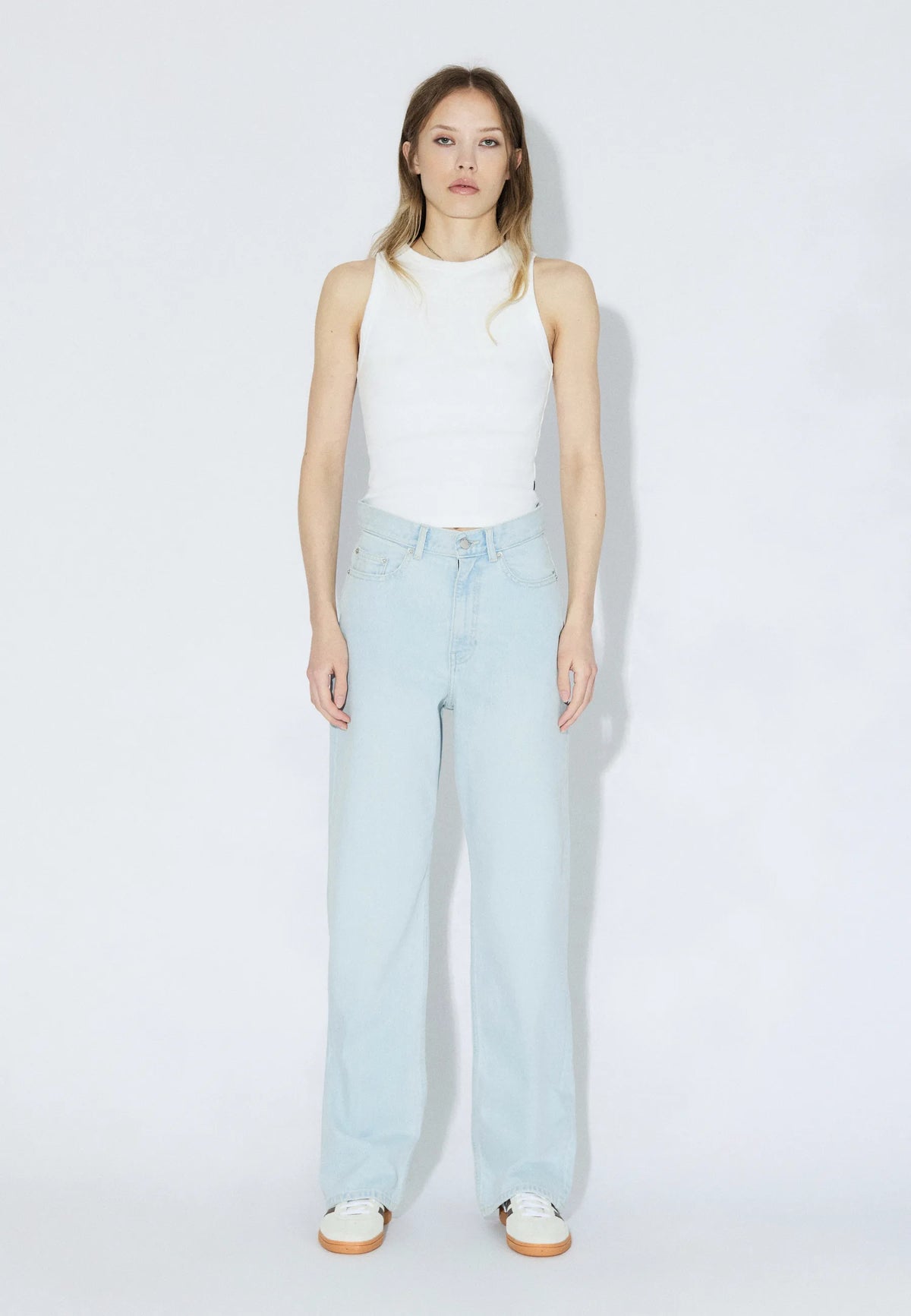 2610111L59_DrDenim_EchoHighStraight_BaySuperlightUsed_Main_W1_1