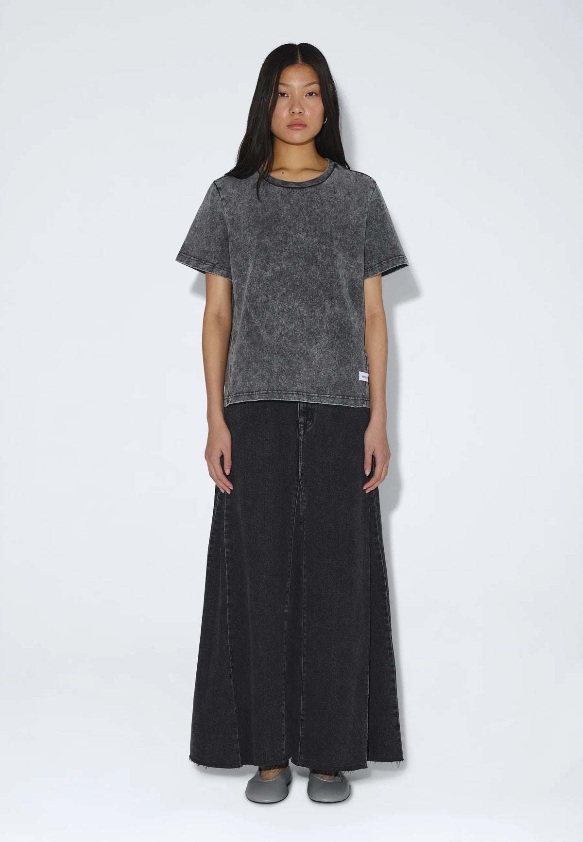 2631122T73_DrDenim_TaliaSeamTee_WashedGrey_main_W1_1