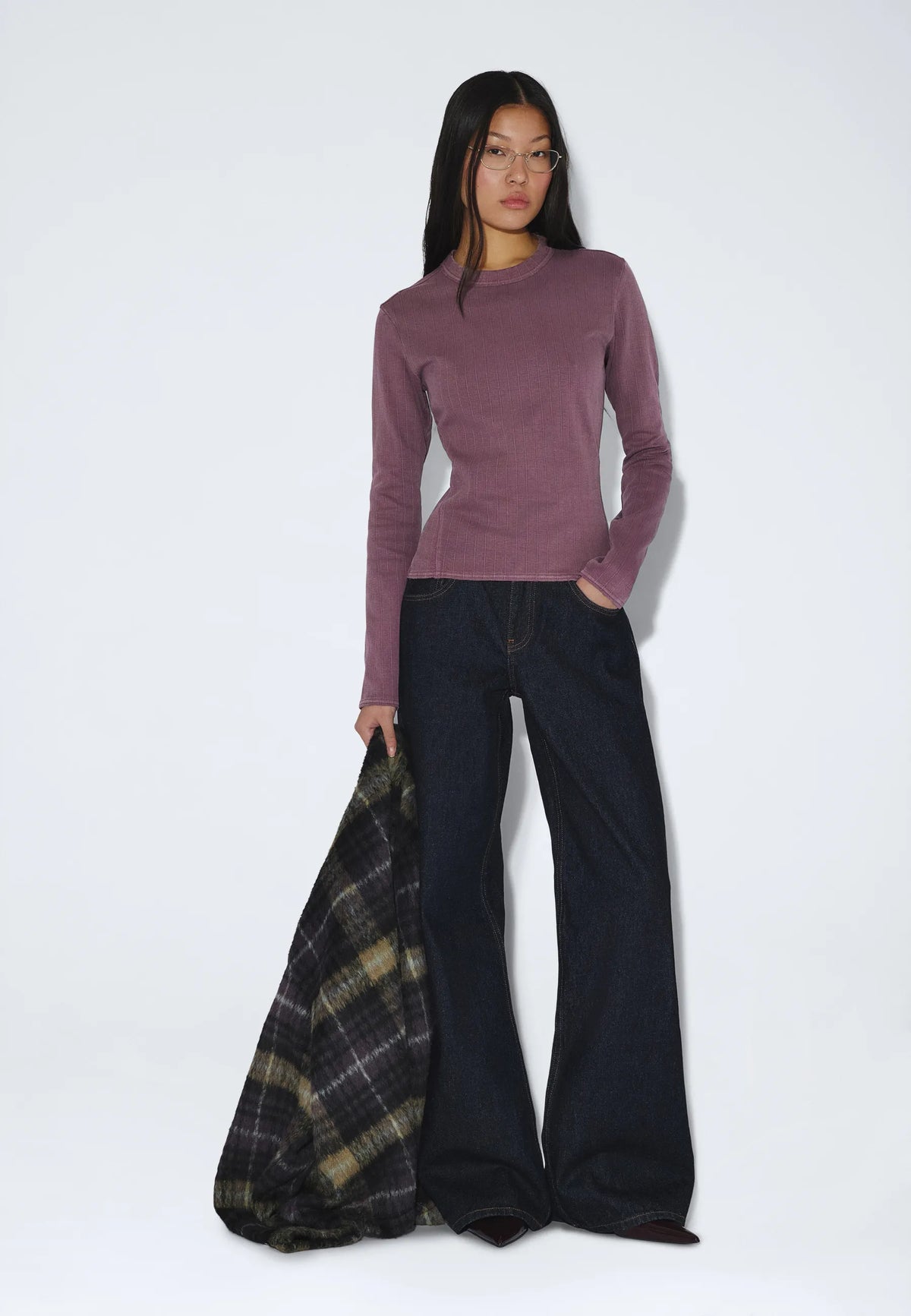 2631127U78_DrDenim_StellaSeamRibTop_WashedAubergine_main_W1_2