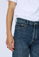 2010110L92_DrDenim_DashStraight_col_Main_M5_1