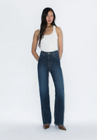 2130106U77_DrDenim_MoxyHighStraight_CapeDeepShade_Main_W1_3