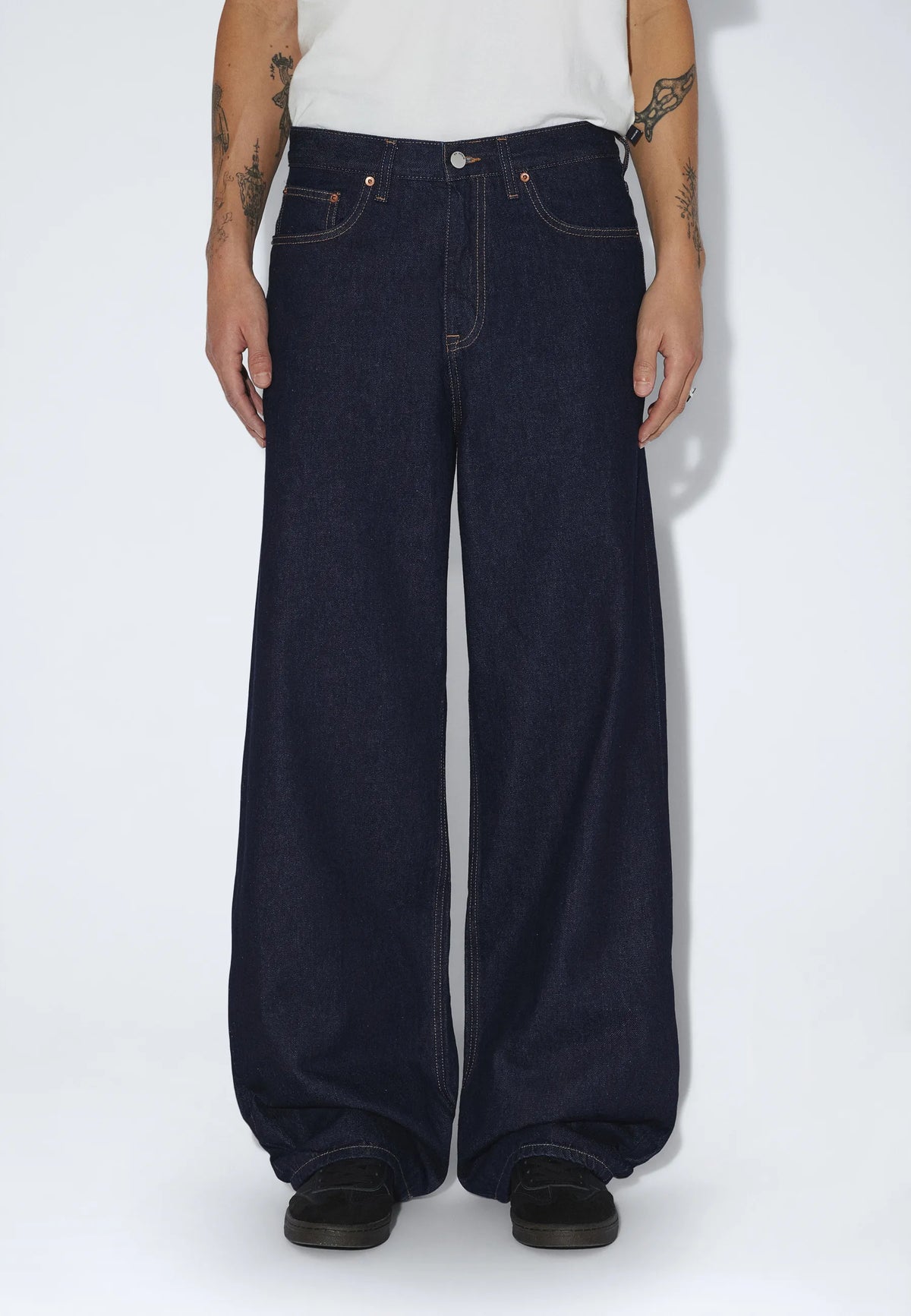 2530101K62_DrDenim_CormacBaggy_StreamRinse_main_M3_1