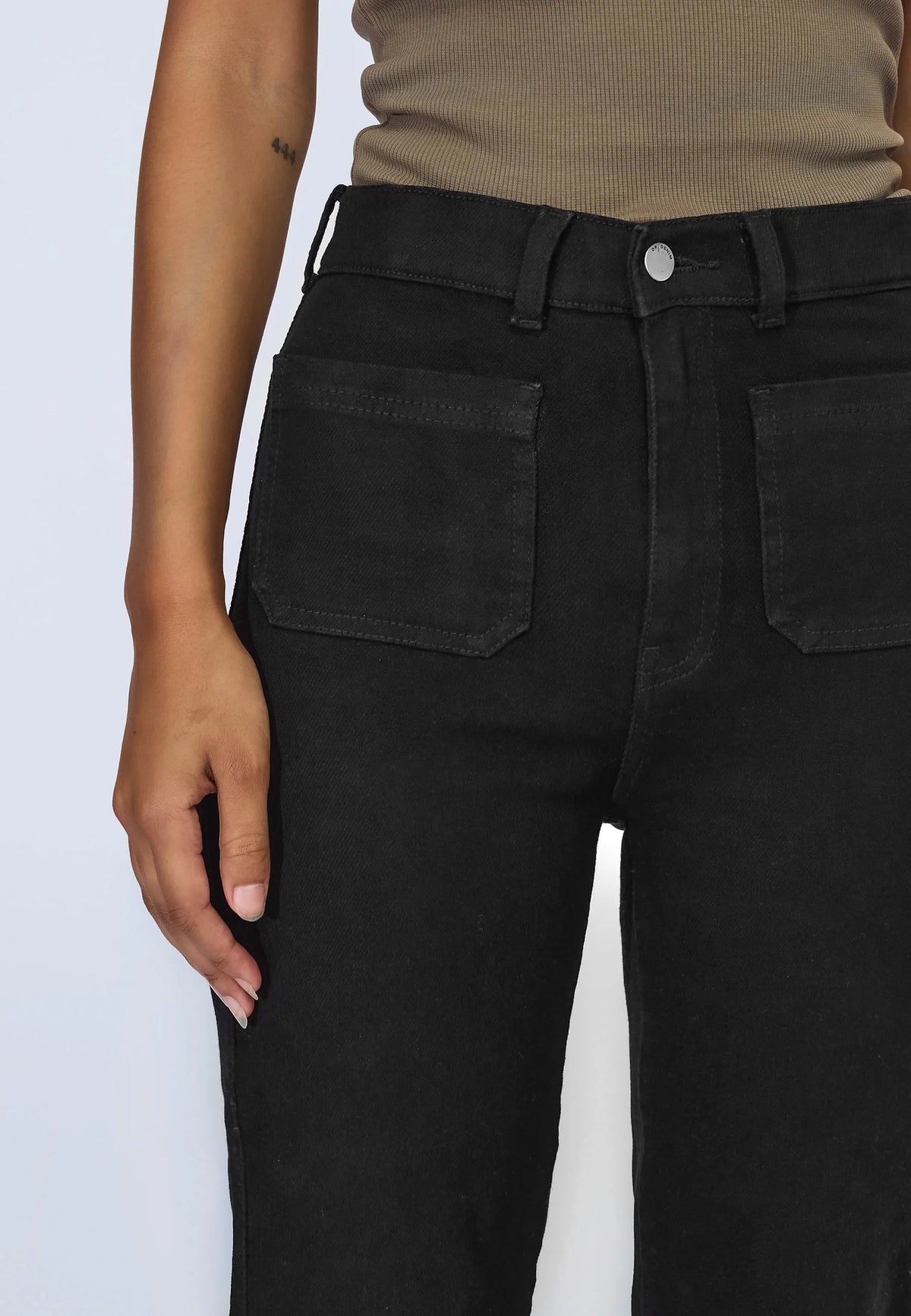 2530108099_DrDenim_MoxyHighStraightPatchPocket_SolidBlack_Main_W5_1